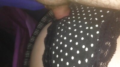 POV видео на balgarsko porno любителска мадама, смучеща и чукаща нейния съпруг