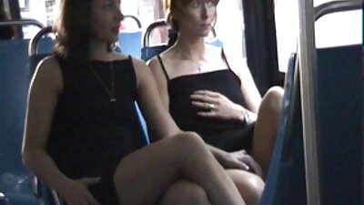 Красиво момиче със сини очи прави секс с таксиметров шофьор за безплатно порно филми безплатно каране